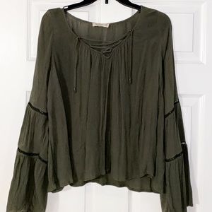 Criss Cross Flowy Olive Green Blouse🍃
